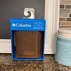 Columbia Brown Leather Trifold Wallet in Box